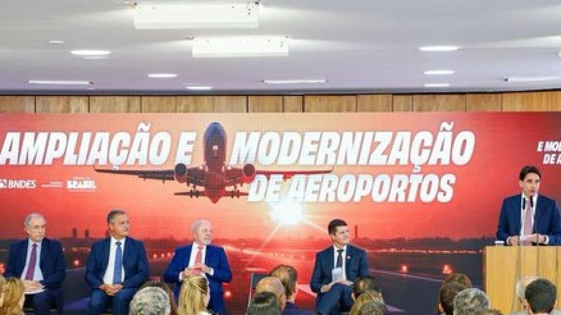 77de4208-96a8-466c-ab81-1c3ea995f325