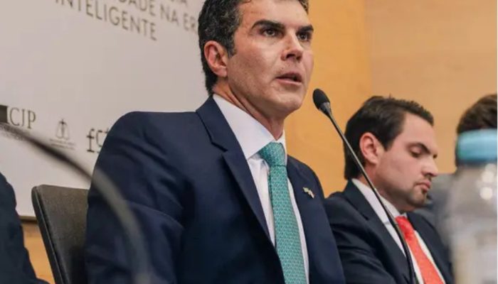 A casa da maquiagem.pdf (28)
