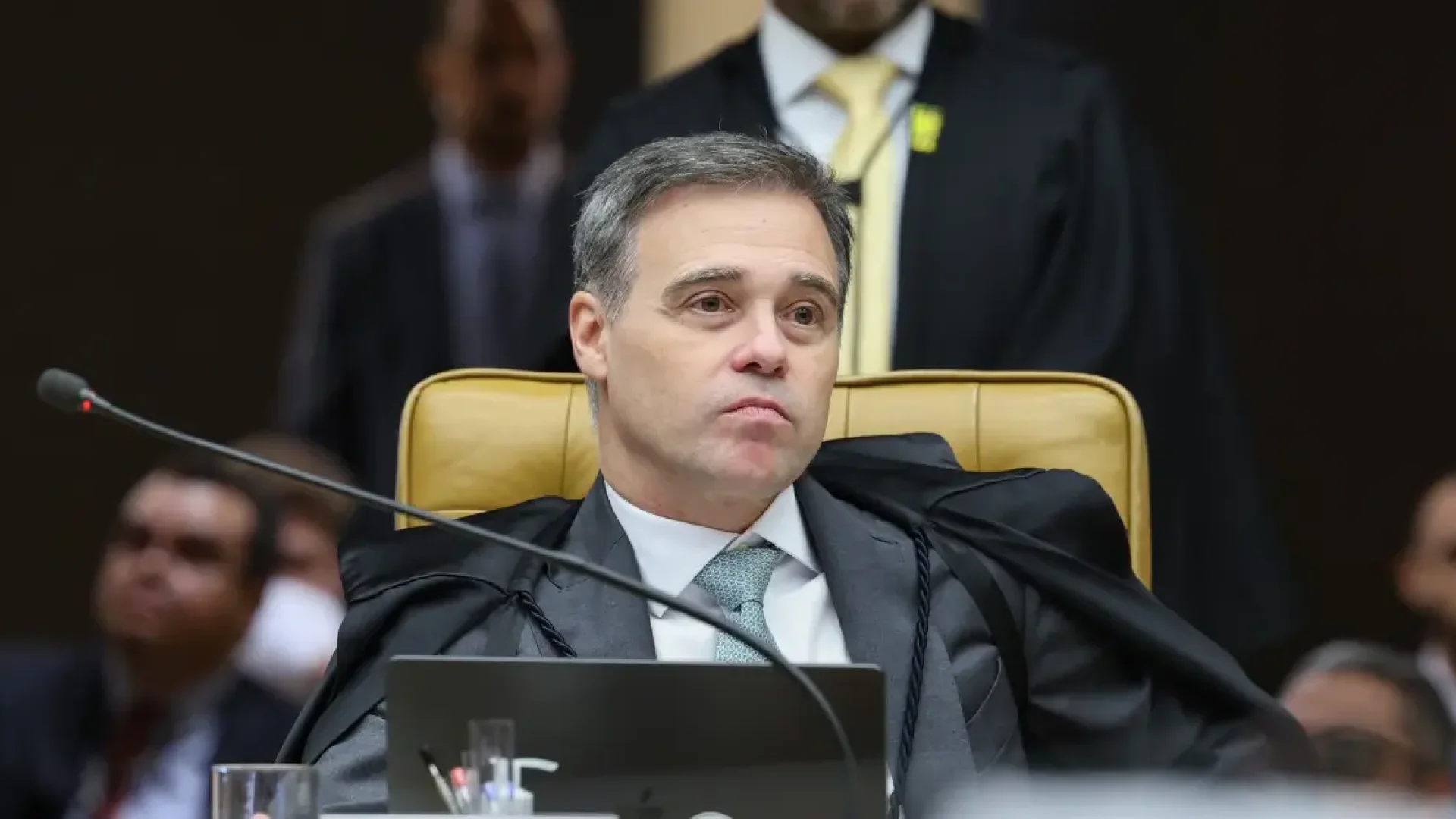 André Mendonça dispara em popularidade nas redes em meio a inquéritos