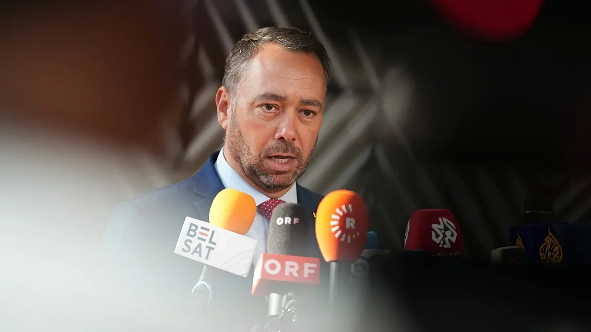 Bélgica mantém resistência ao uso de ativos russos congelados para financiar Ucrânia