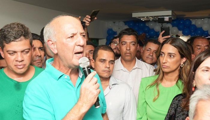 Caiado reforça apoio a Arruda em meio a desafios jurídicos no Distrito Federal