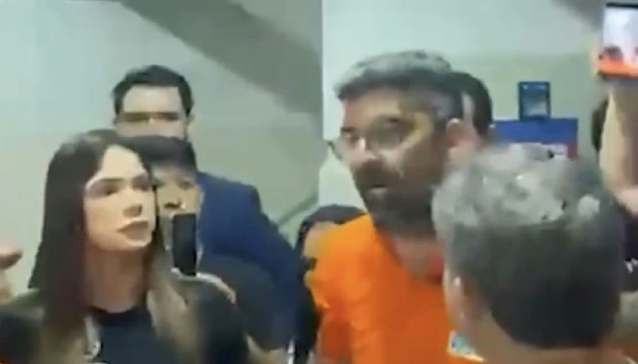 Candidato Daniel Santos protagoniza embate com policiais em delegacia de Ananindeua