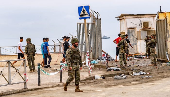 Ceuta em alerta máximo: cidade enfrenta caos e desafios humanitários após chegada de migrantes