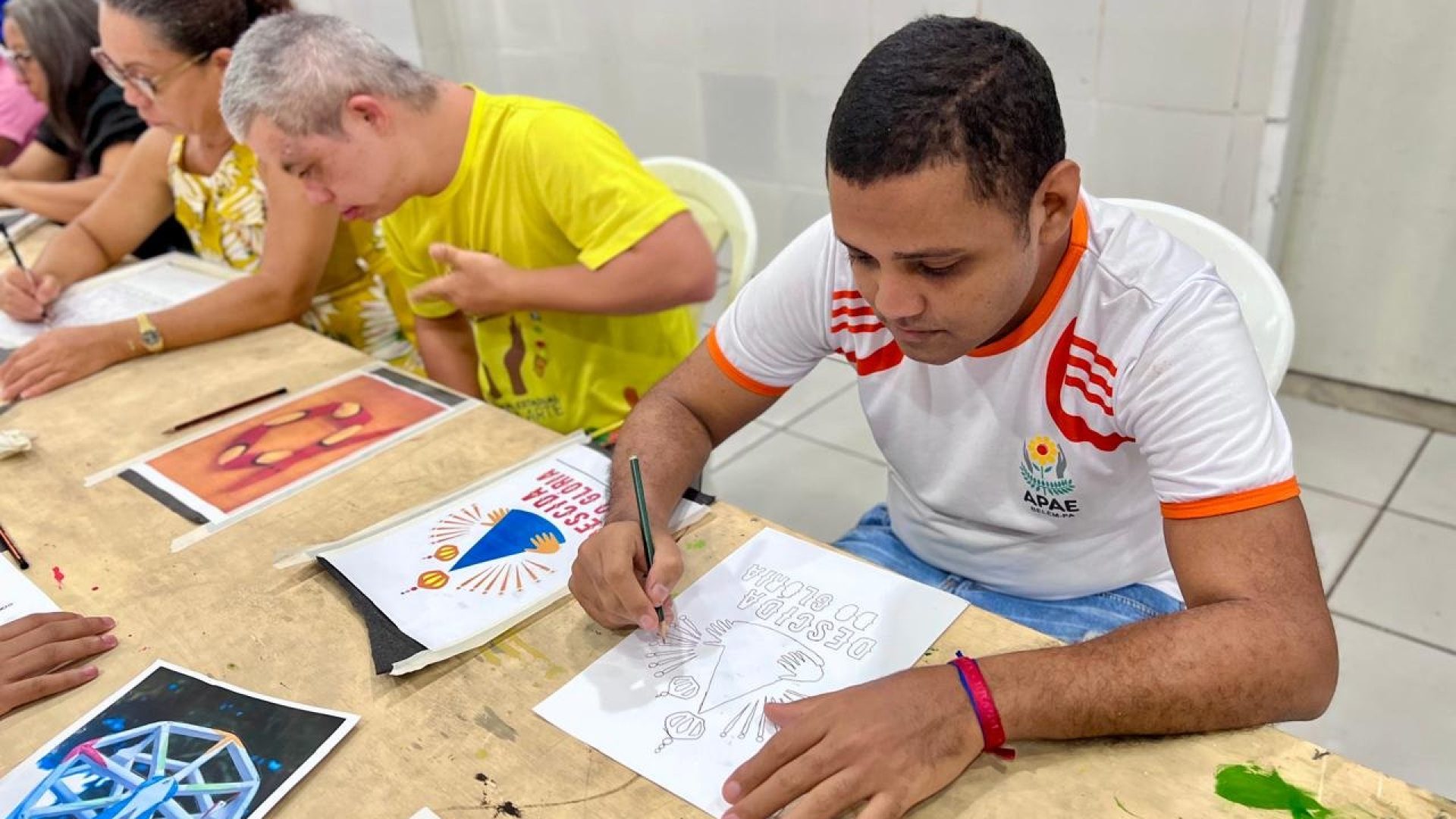 Círio Iluminado 2026 promove capacitação técnica e inclusão social em Belém