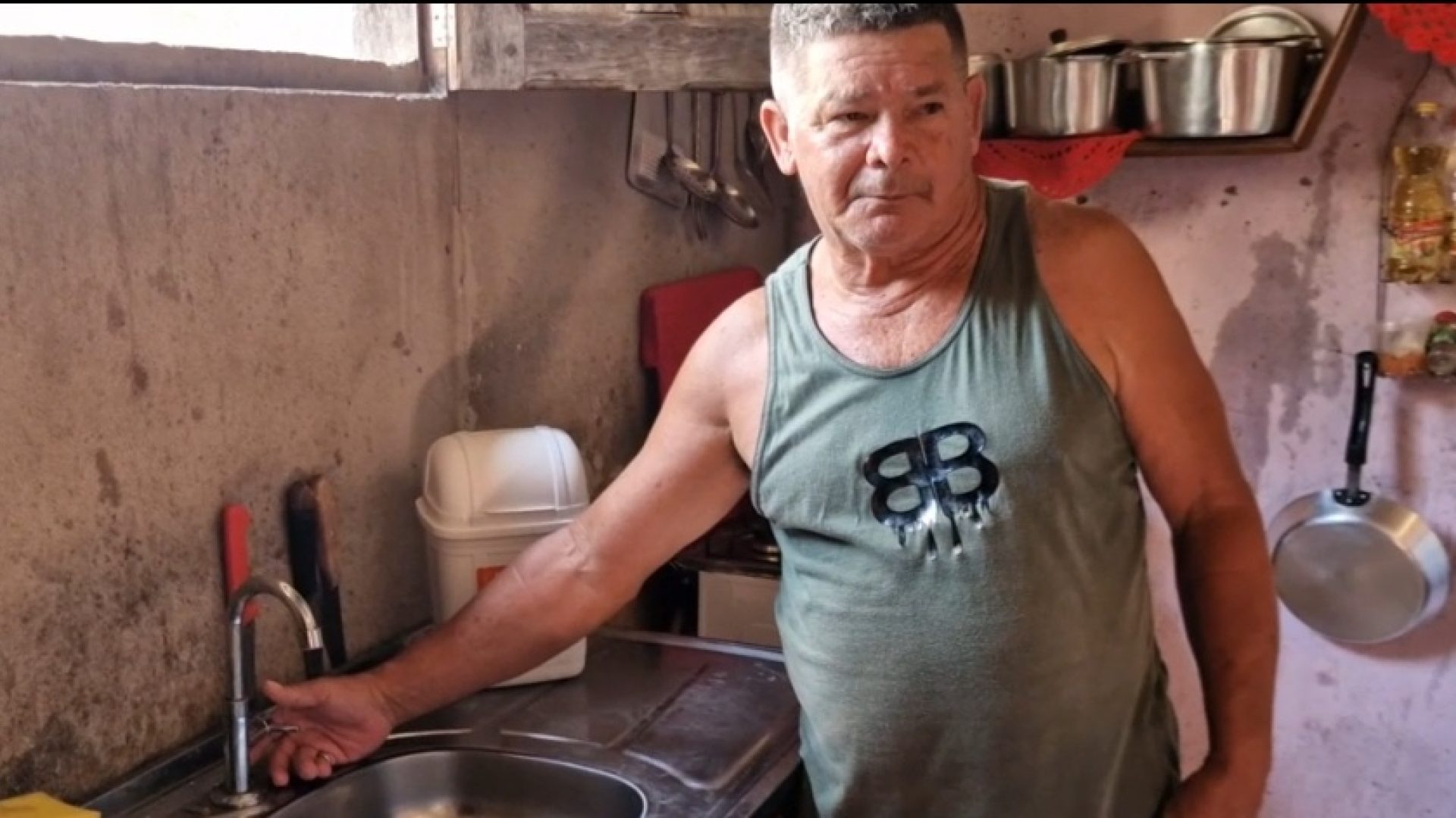 Crise de abastecimento hídrico afeta rotina no bairro Nova Conquista