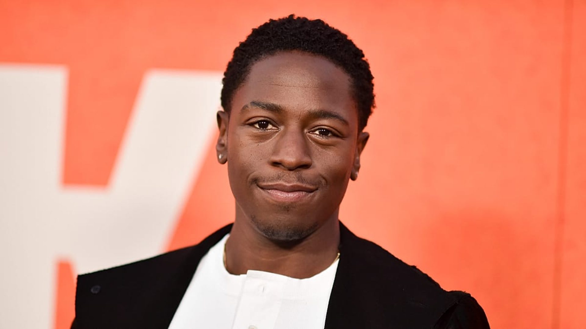 David Jonsson é confirmado como o novo Pantera Negra em 'Black Panther 3'