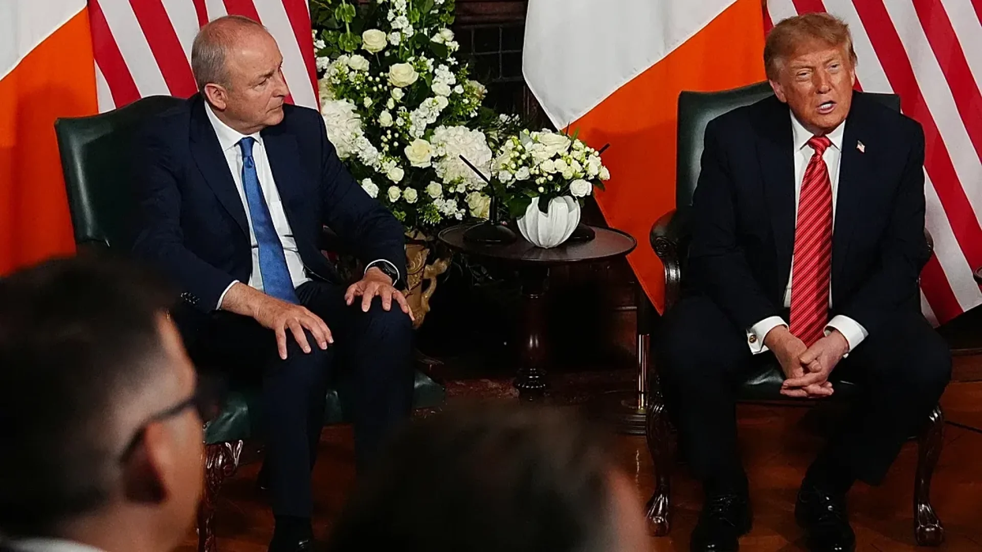 Declaração de Trump sobre Irlanda unificada gera tensão diplomática com Londres