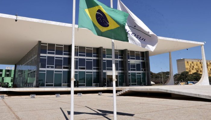 Defesa de Bolsonaro contesta vídeo com inteligência artificial e nega autorização para imagem e voz