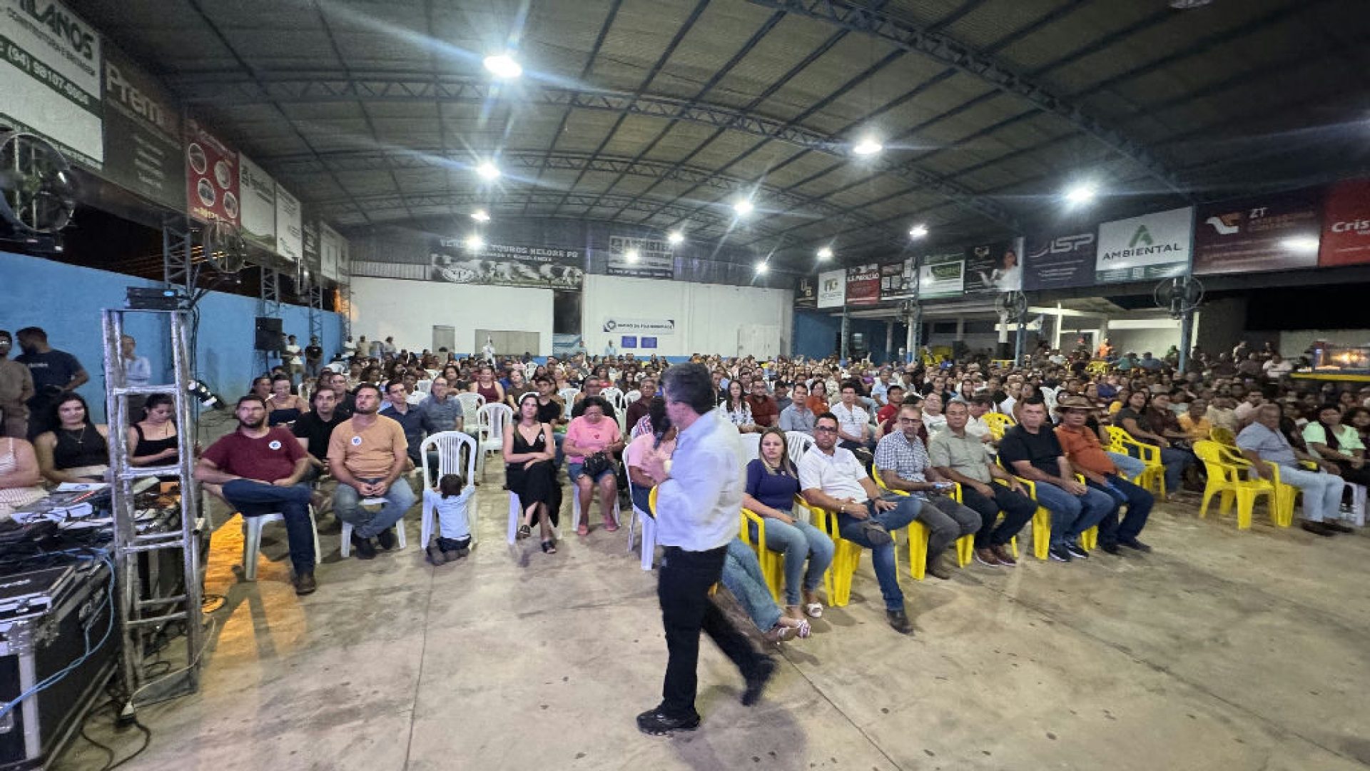 Dr. Celso detalha impacto de parcerias políticas para empresários em Tucumã
