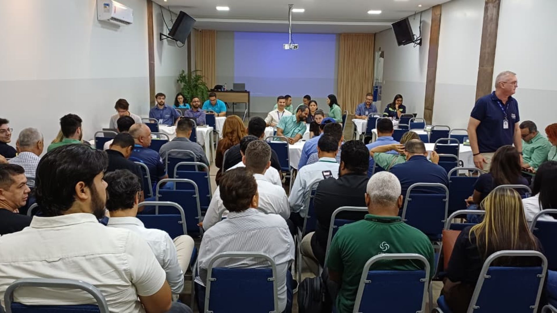 Empresários de Marabá participam de rodada de negócios com grandes empresas compradoras