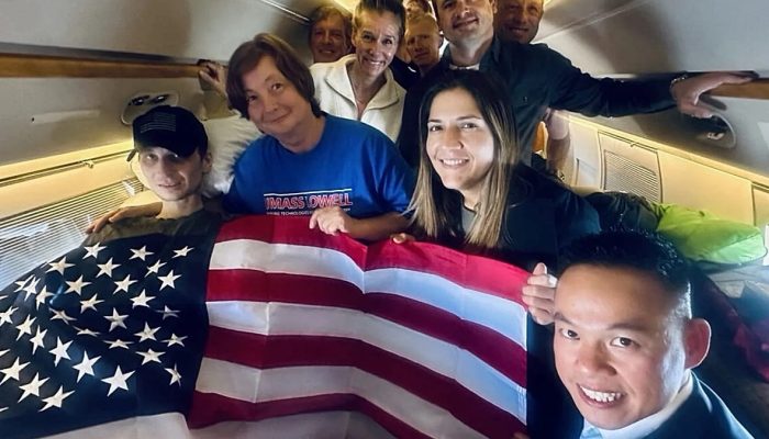 Ex-fuzileiro Robert Gilman é libertado pela Rússia após quatro anos de detenção