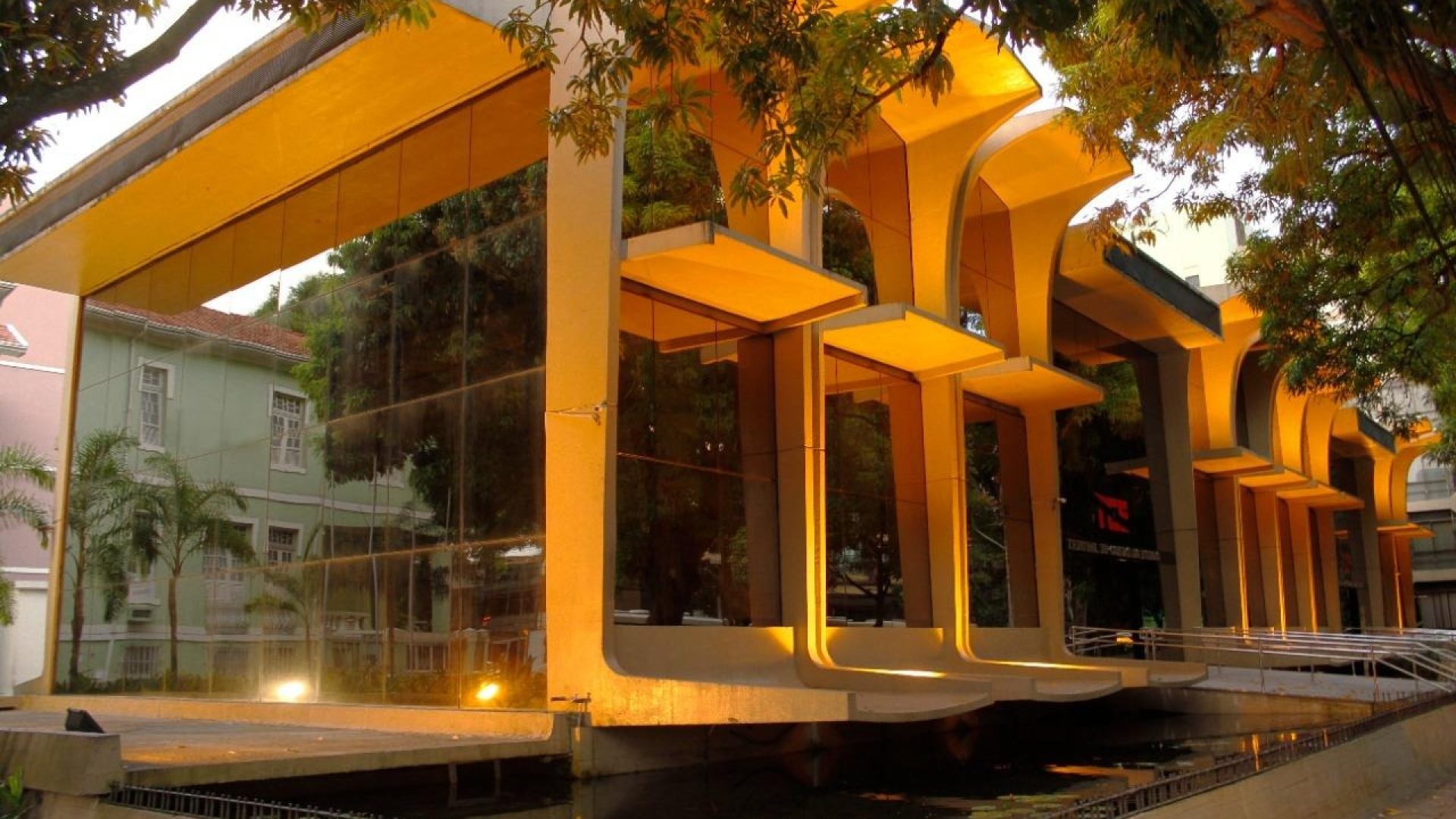 fachada[1]