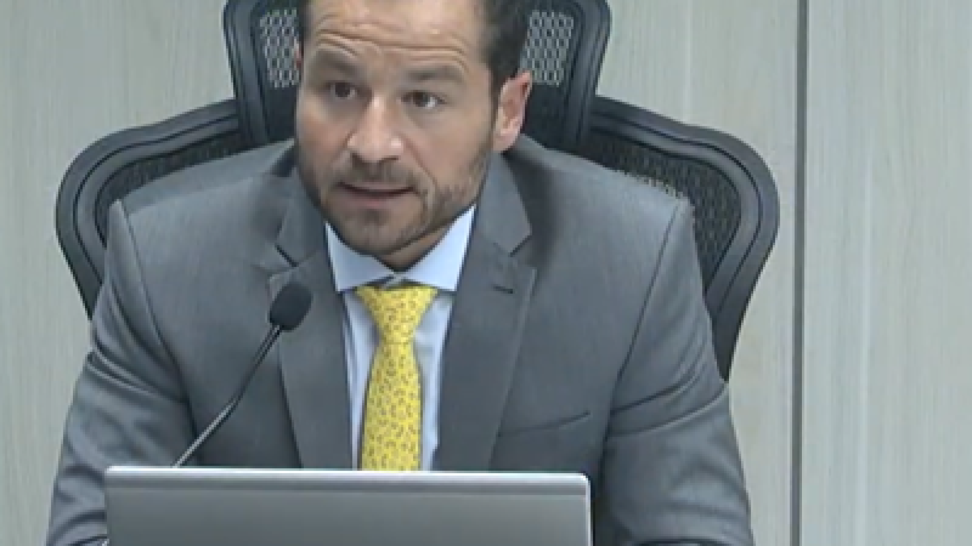Fernando Mosna encerra mandato na Aneel com pautas críticas da Enel SP e apagão em destaque