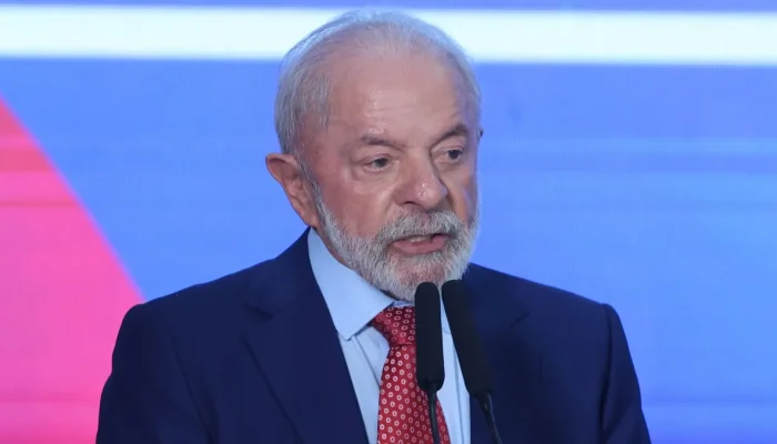 Filho de Lula sob investigação: presidente reitera ausência de privilégios e defende transparência