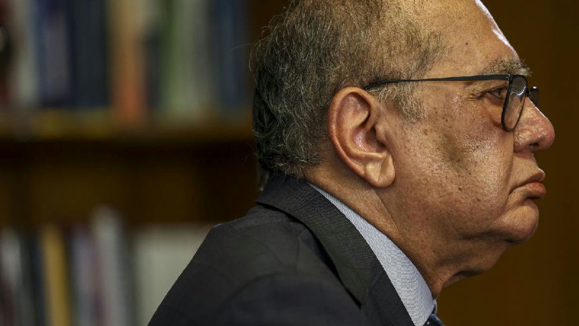 Gilmar Mendes propõe restrições a policiais em gabinetes do Supremo