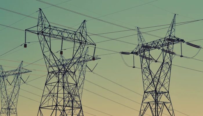 Governo federal oficializa abertura do mercado livre de energia para consumidores