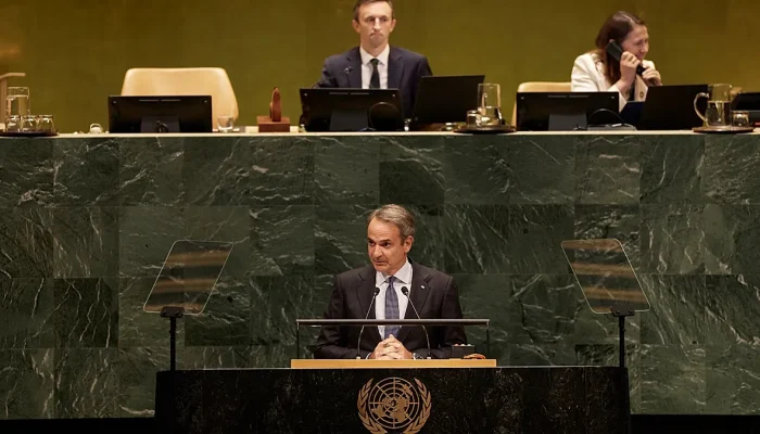 Grécia condiciona diálogo com Turquia ao fim de ameaças, afirma Mitsotakis na ONU