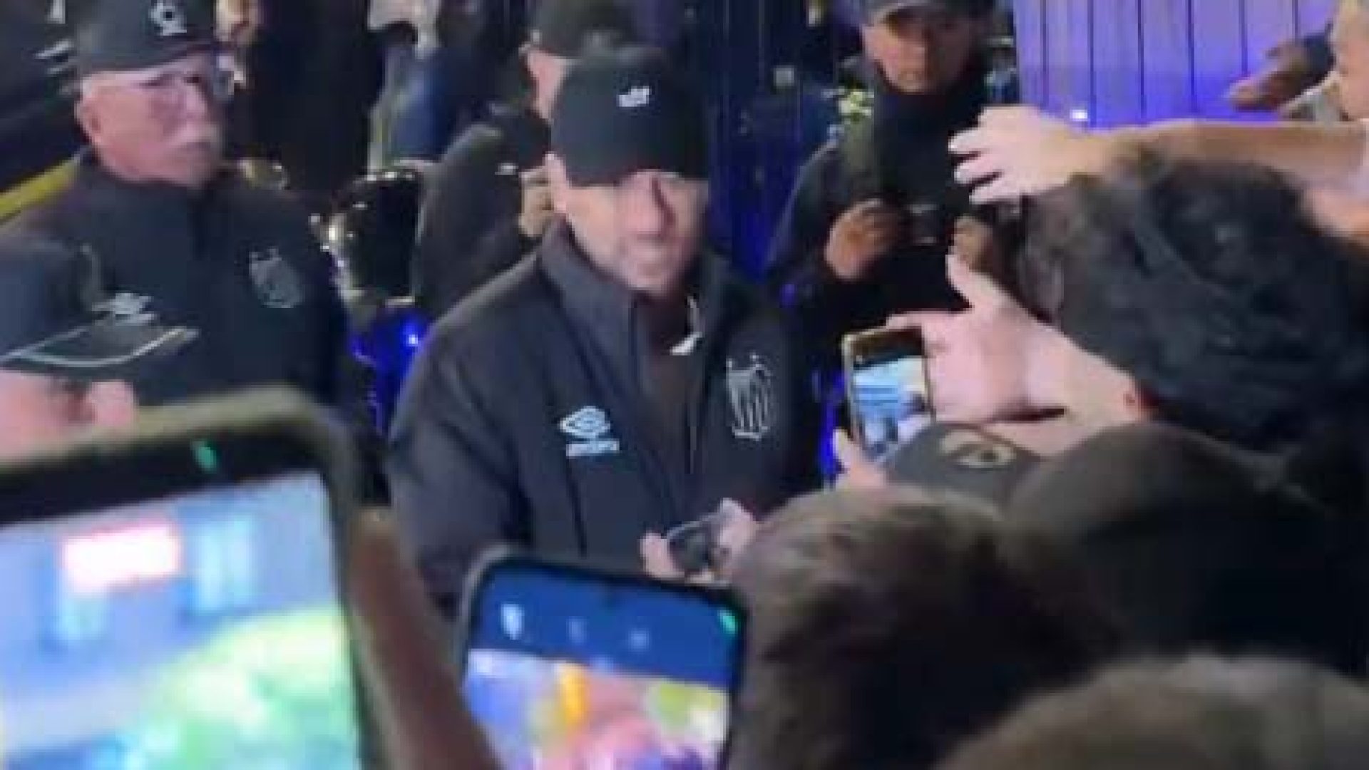 tantes do elenco, como Gabriel Barbosa, Gabriel Brazão, Igor Vinícius e Willian