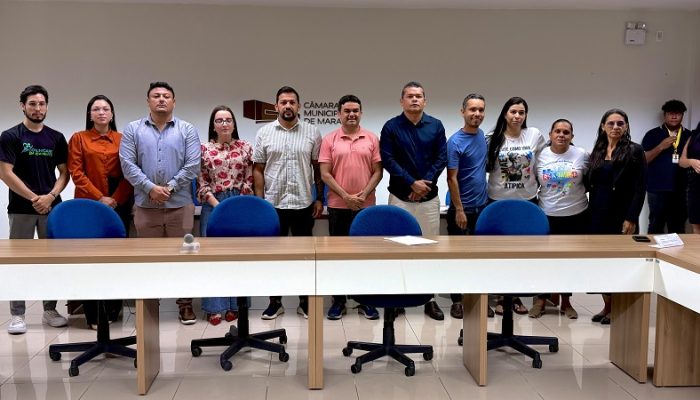 mês com oferta de terapias especializadas, e a possibilidade de suspensão dos at