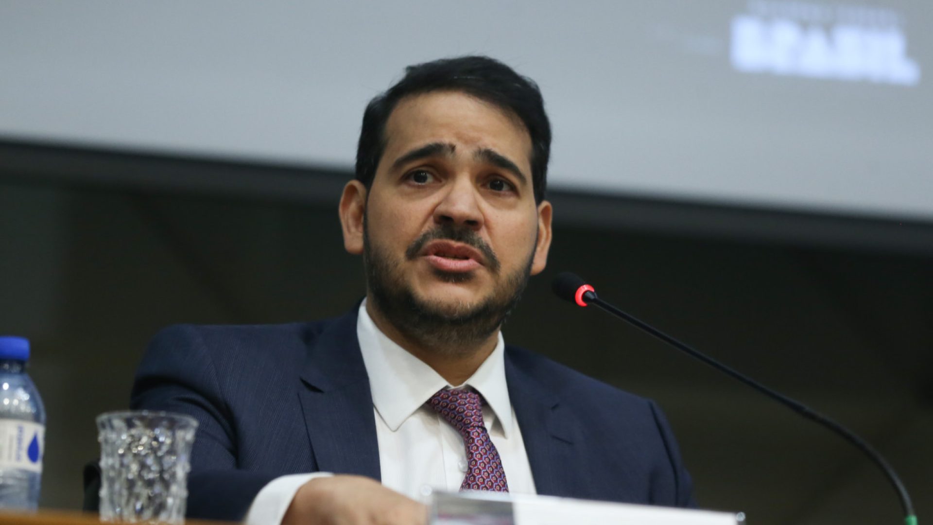 Senado rejeita indicação de Jorge Messias para o Supremo Tribunal Federal