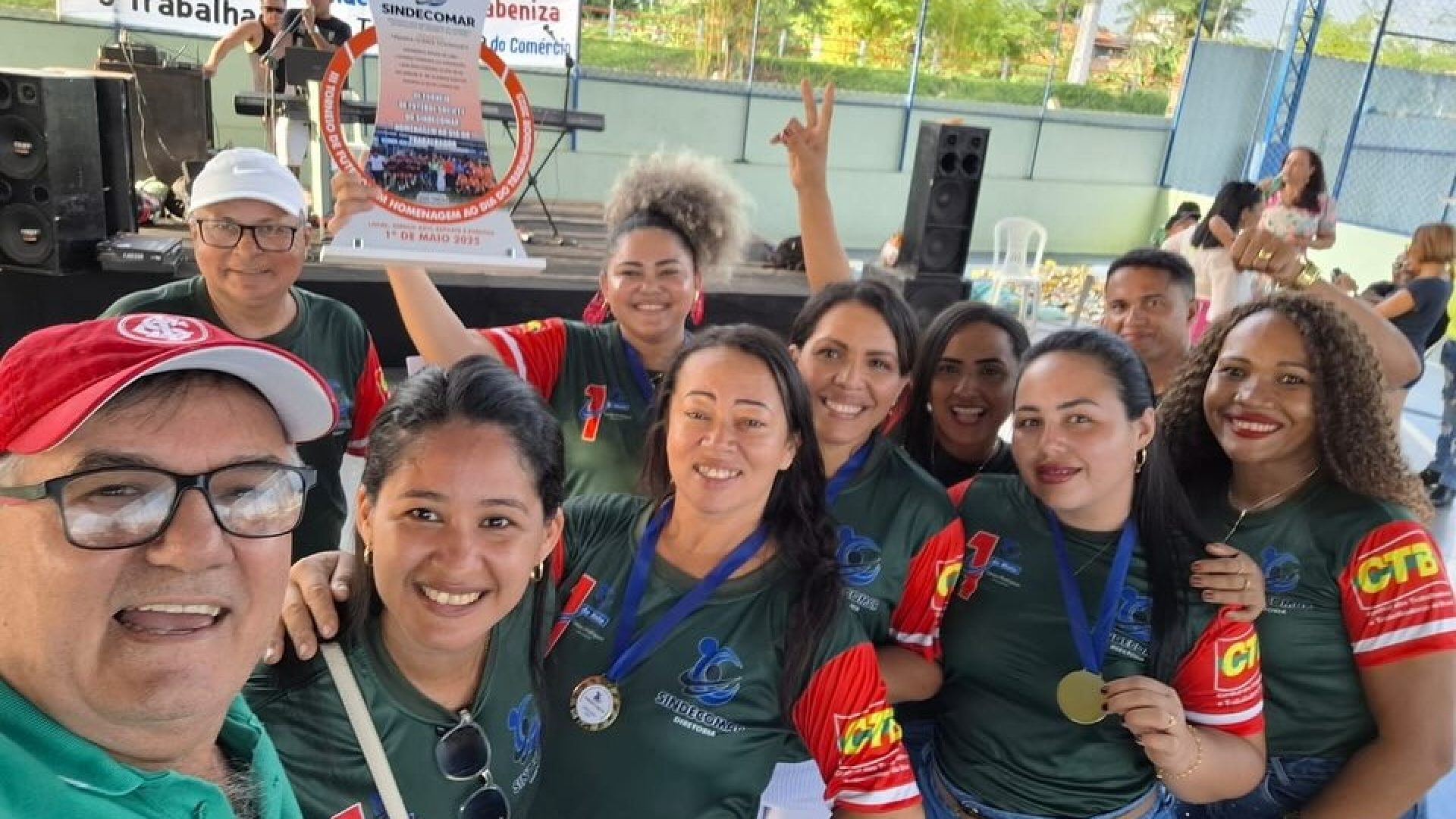 te Concursos Colunistas Entretenimento Menu Cidades Política Polícia Esportes Co