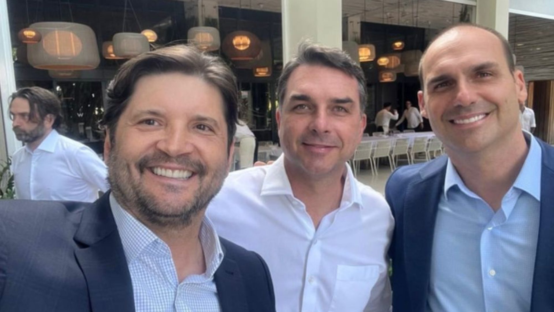 S&atilde;o Paulo . Por meio de publica&ccedil;&atilde;o nas redes sociais, o ter