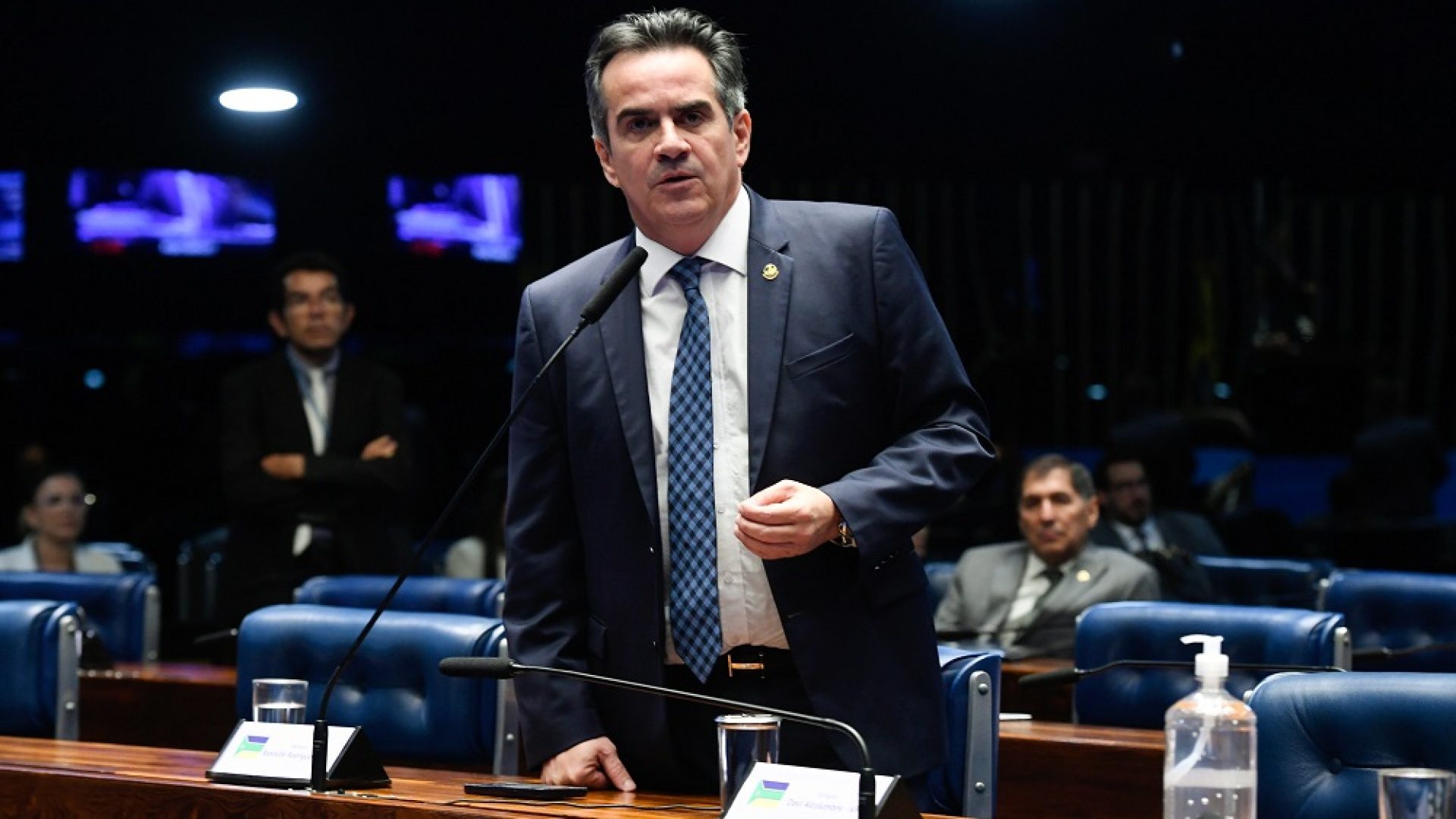 meio de publica&ccedil;&atilde;o nas redes sociais, o presidente nacional do Pro