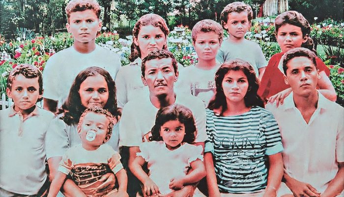 A jornada de Dona Terezinha: dez partos e um legado de amor que molda gerações