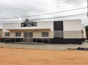 Por