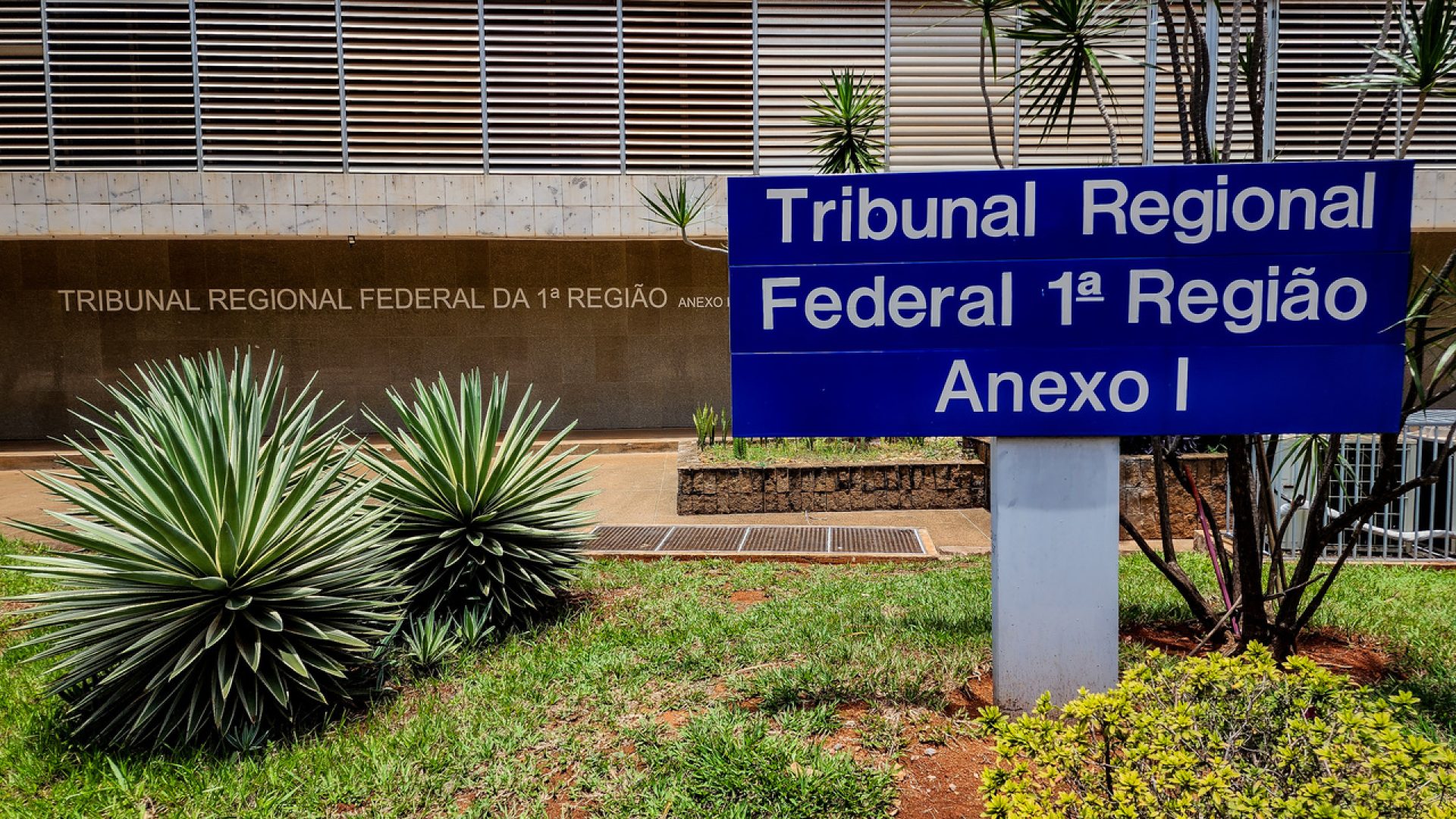 taria em significativa ruptura da estabilidade regulatória” e frustraria as expe