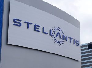 Stellantis lan&ccedil;a 60 novos modelos at&eacute; 2030: el&eacute;trico produzido em Pomigliano