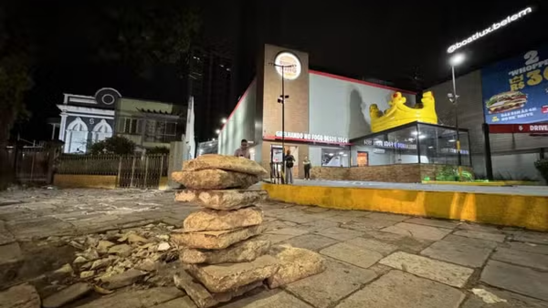 Ascom Prefeitura de Belém Tags Obra na Avenida Nazaré foi embargada após denúncia; fiscais flagraram alvará vencido e cr