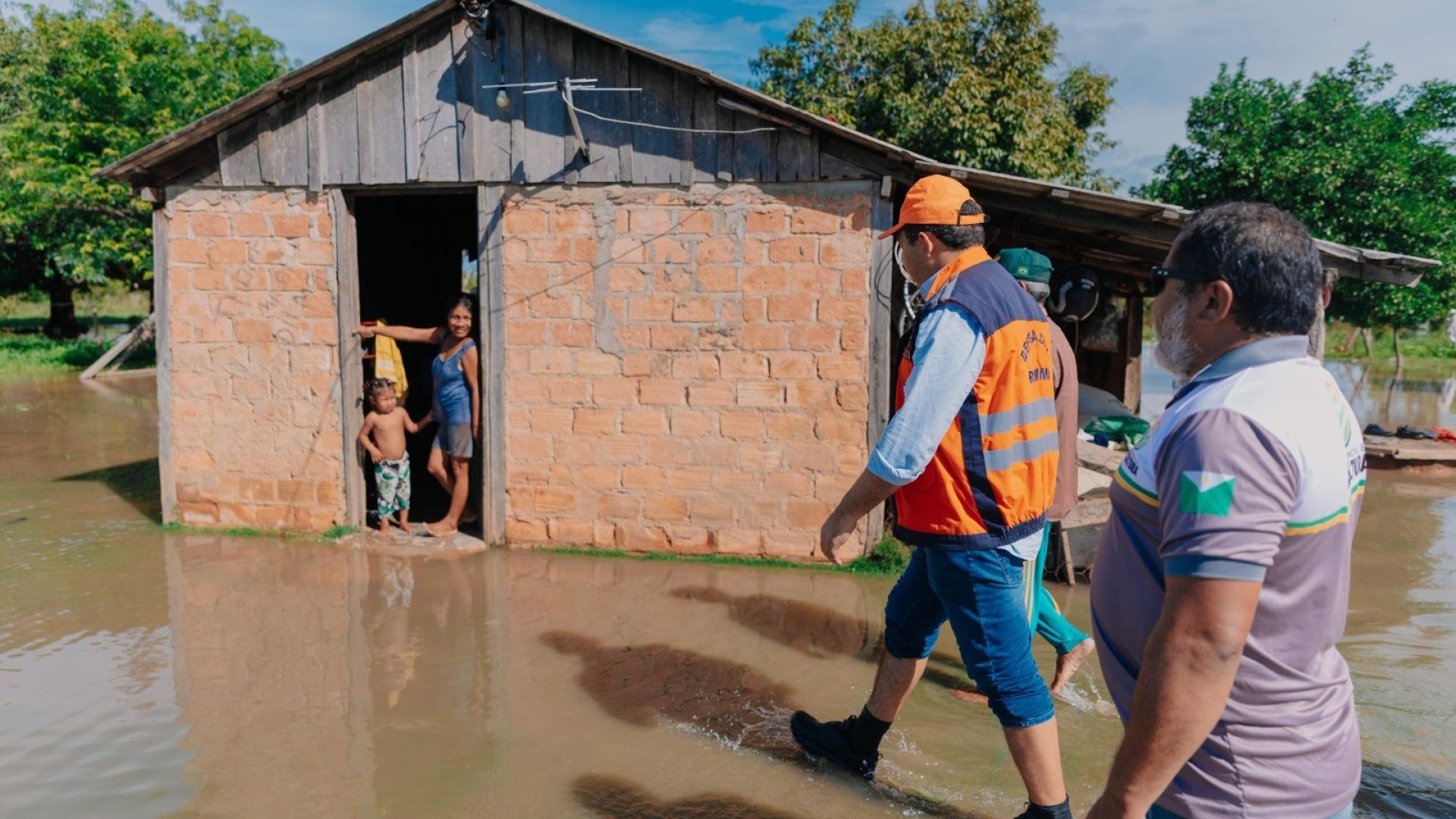 conta dos estragos provocados pelos temporais que atingem a área Norte do estado