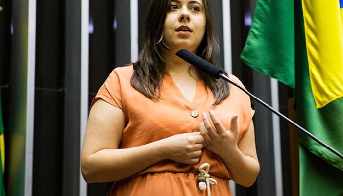 Davi Alcolumbre, em um processo que levou 1 minuto e 42 segundos. Dirigentes e l