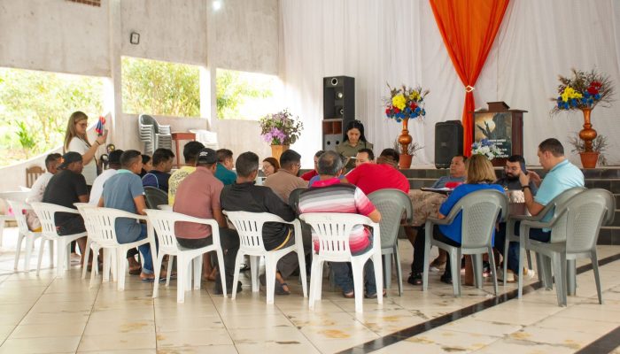 tunidade de apresentar individualmente suas necessidades e prioridades, além de