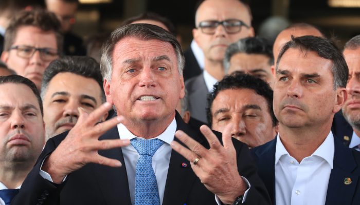 ânea, mas se refere, na verdade, à mais nova aposta da direita para tentar livra