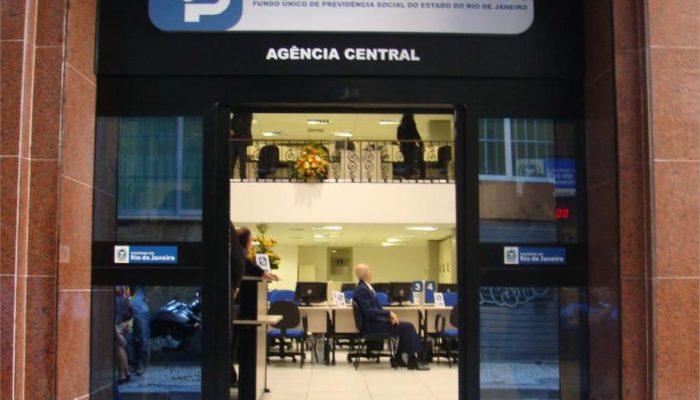 meio de ações judiciais. Ele, no entanto, calcula que menos da metade do total d