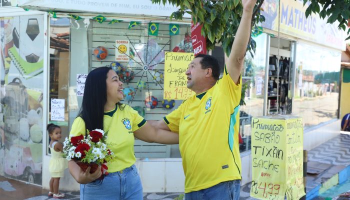 Marleilton aproveitou o momento para homenagear sua esposa, Elenir Andrade, em alusão ao Dia dos Namorados