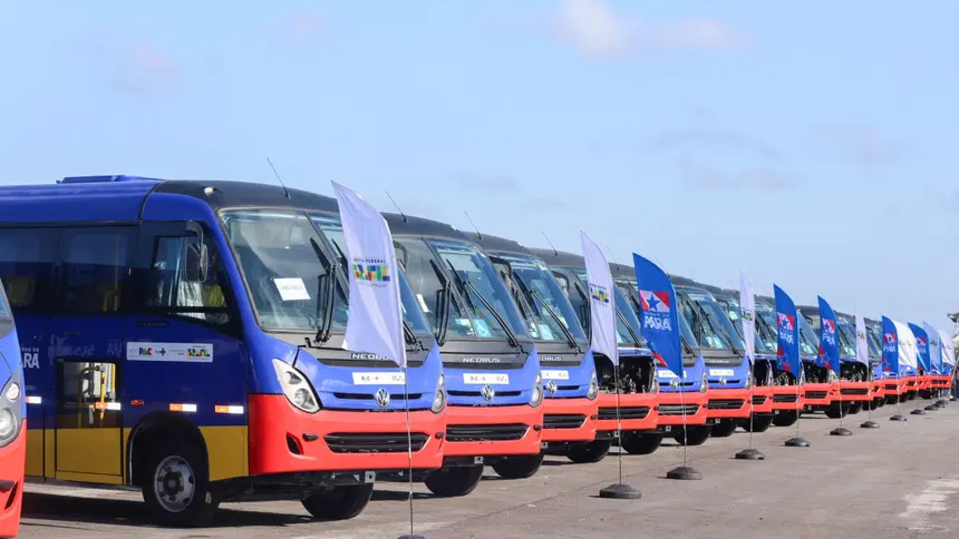 meio do Novo PAC Saúde e do programa Caminhos da Saúde. A cerimônia ocorreu no P