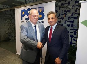 ano”, com as contas no limite “máximo” de arrecadação e a carga tributária fora
