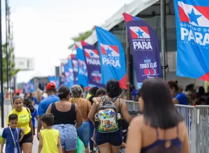 Todas Elas”, realizada ontem, sábado, 20, no Parque da Cidade, em Belém. Em alus