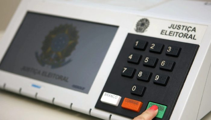abuso de poder político e econômico nas eleições de 2022, devido a práticas envo