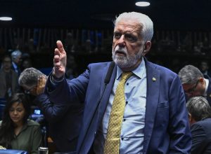 outro parlamentar, no âmbito da PEC 65/2023. Todos esses posicionamentos e atuaç