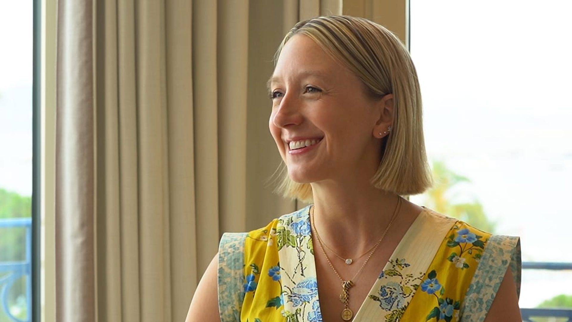 Marketing: Kelsey Robinson, da McKinsey, explica por que a IA gera mais ansiedade do que resultados
