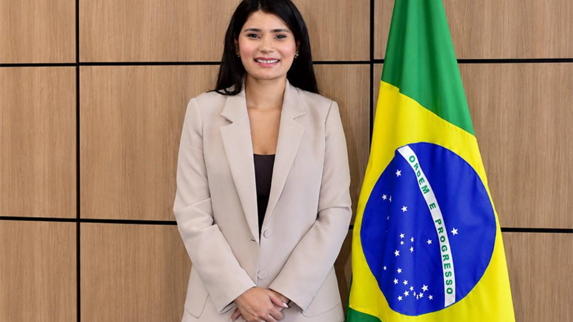 (Ministério de Portos e Aeroportos) informou que administradora Thairyne Jéssica