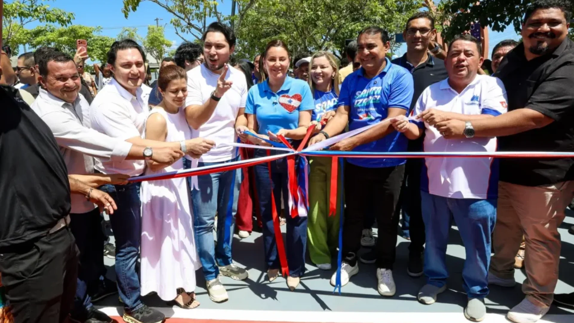 tante reforço em infraestrutura urbana com a entrega do novo Complexo Esportivo