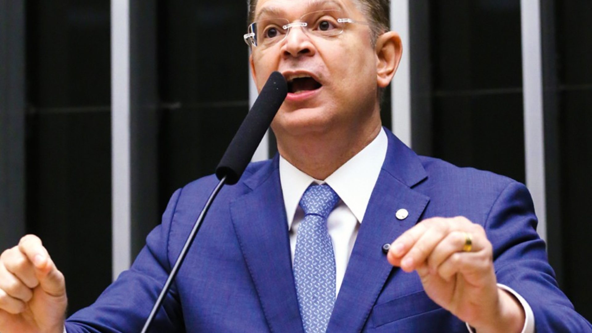 isso, logo após a disputa eleitoral, devem começar a abordar a importância de ar
