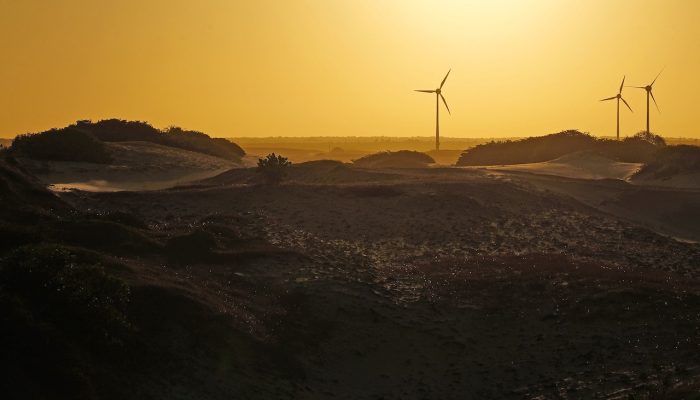 um processo de atualização tecnológica para se manter competitiva em relação a o