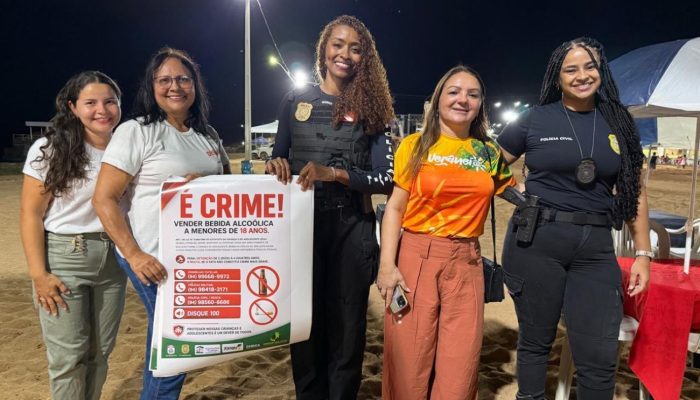 Cartazes informativos e panfletos educativos foram distribuídos durante a ação preventiva (Foto: Reprodução / Polícia Civil