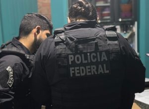 Por